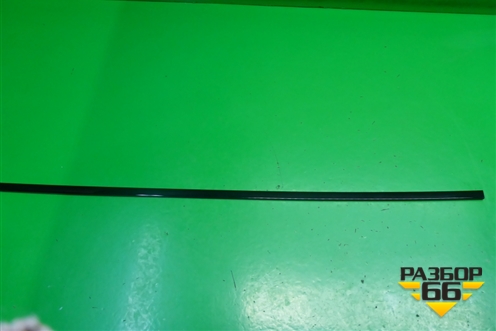 Накладка двери задней левой (новая верхняя на рамку) (51357444109) для BMW X7 G07 с 2018г (Х7 Г07)