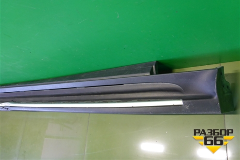 Подножка правая (A1666980525) для Mercedes Benz GL-Klass X166 с 2012г (ГЛ)