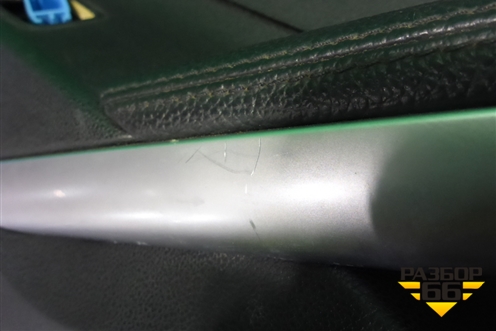 Обшивка двери задней правой под электрику для Mercedes Benz ML-Klass W164 c 2005-2011г (МЛ)