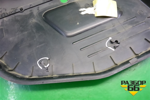 Обшивка двери задней правой под механику (2N11N27406A) для Ford Fusion с 2002г (Фьюжн)