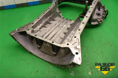 Поддон двигателя масляный (верхняя часть 3.5л 272967) (R2720141302) для Mercedes Benz ML-Klass W164 c 2005-2011г (МЛ)