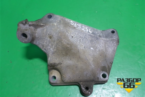 Кронштейн двигателя правый (3.5 л 272967) (A2722233204) для Mercedes Benz ML-Klass W164 c 2005-2011г (МЛ)