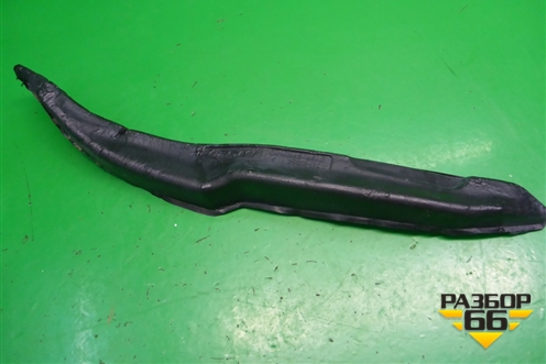 Пыльник переднего крыла правого (2N11N16E560AC) для Ford Fusion с 2002г (Фьюжн)