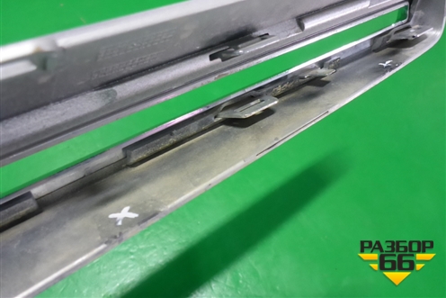 Накладка на решетку радиатора (A1678886200) для Mercedes Benz GLE-Klass V167 с 2018г (ГЛЕ)