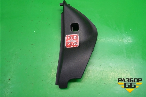 Накладка на торпедо (боковая правая) (9680926777) для Peugeot Partner Tepee с 2008г (Партнер Типпи)