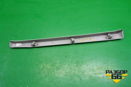 Накладка двери задней левой (сдвижной верхняя) для Peugeot Partner Tepee с 2008г (Партнер Типпи)