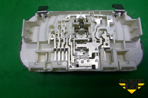 Плафон салонный задний (9680717080) для Peugeot Partner Tepee с 2008г (Партнер Типпи)