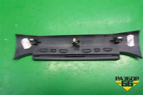 Накладка на торпедо (9680954377) для Peugeot Partner Tepee с 2008г (Партнер Типпи)