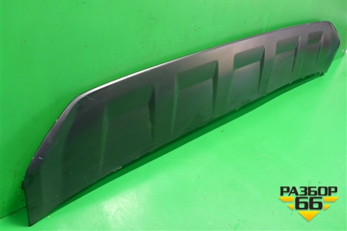 Накладка переднего бампера (4M0807733D) для Audi Q7 c 2015г (Ку 7)