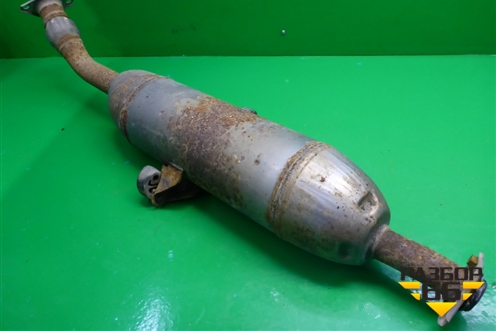 Приёмная труба глушителя (1.4л 1NDTV) для Toyota Auris с 2006-2012г (Аурис)