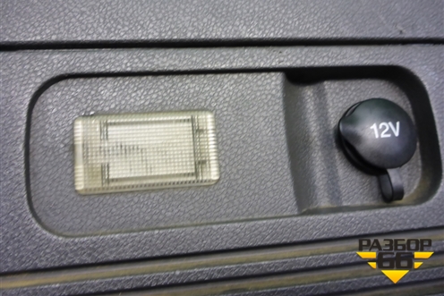 Обшивка багажника правая (3M51R31148ASW) для Ford C-MAX с 2003-2010г (ЦМакс 1)