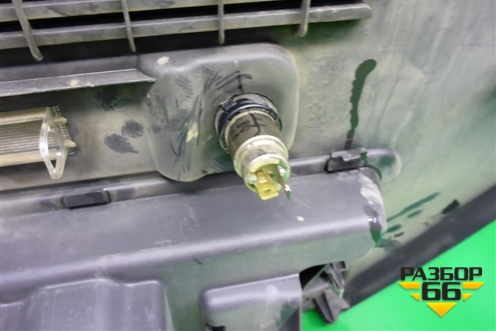 Обшивка багажника правая (3M51R31148ASW) для Ford C-MAX с 2003-2010г (ЦМакс 1)