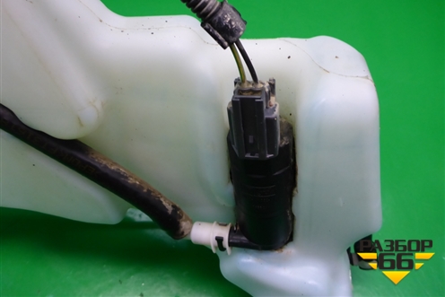 Бачок омывателя лобового стекла (3M5113K163AC) для Ford C-MAX с 2003-2010г (ЦМакс 1)