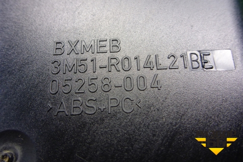 Дефлектор воздушный центральный (правый) (3M51R014L21BE) для Ford C-MAX с 2003-2010г (ЦМакс 1)