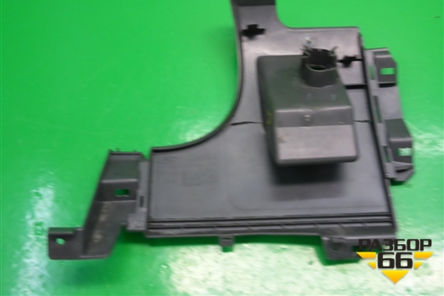 Накладка на торпедо (левая) (3M51R04324AEW) для Ford C-MAX с 2003-2010г (ЦМакс 1)