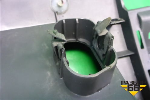 Накладка на торпедо (левая) (3M51R04324AEW) для Ford C-MAX с 2003-2010г (ЦМакс 1)