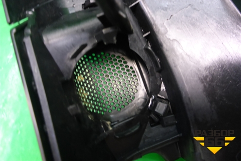 Накладка двери передней правой (3M51R23408AD) для Ford C-MAX с 2003-2010г (ЦМакс 1)