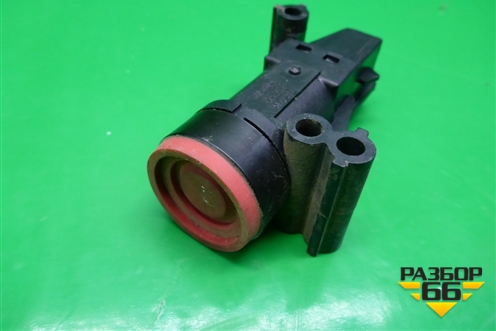 Кнопка аварийного отключения топлива (5L2T9341AA) для Ford C-MAX с 2003-2010г (ЦМакс 1)