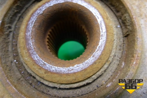 Кулак поворотный передний правый для Ford C-MAX с 2003-2010г (ЦМакс 1)