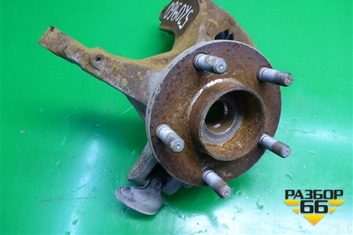 Кулак поворотный передний правый для Ford C-MAX с 2003-2010г (ЦМакс 1)