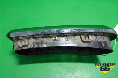 Решетка радиатора правая (7316076) для BMW X5 F15 с 2013г (Х5 Ф15)