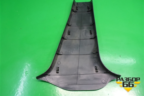 Обшивка стойки центральная нижняя левая (8583538000) для Hyundai Sonata-5 с 2001г (Соната)