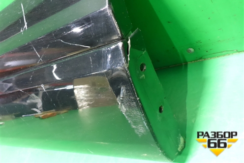 Накладка двери задней правой (4M0853970B) для Audi Q7 c 2015г (Ку 7)