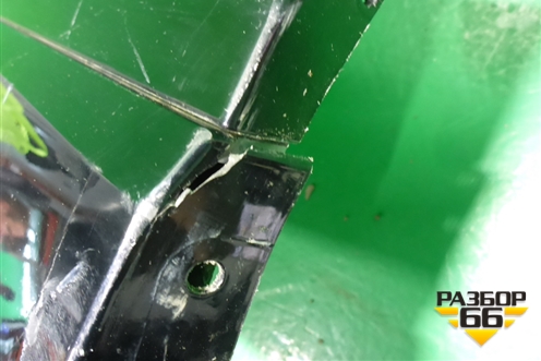 Накладка двери задней правой (4M0853970B) для Audi Q7 c 2015г (Ку 7)