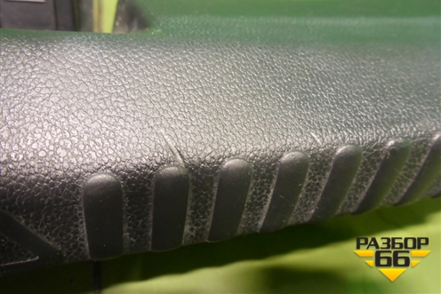 Обшивка багажника на заднюю панель (5JA863485B) для Skoda Rapid с 2013г (Рапид)