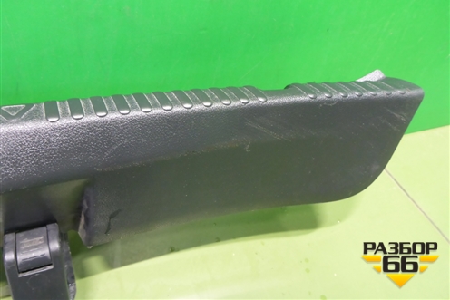 Обшивка багажника на заднюю панель (5JA863485B) для Skoda Rapid с 2013г (Рапид)