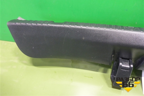 Обшивка багажника на заднюю панель (5JA863485B) для Skoda Rapid с 2013г (Рапид)