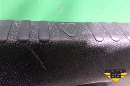 Обшивка багажника на заднюю панель (5JA863485B) для Skoda Rapid с 2013г (Рапид)