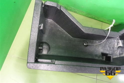 Ящик инструментальный в багажник (60U863957) для Skoda Rapid с 2013г (Рапид)