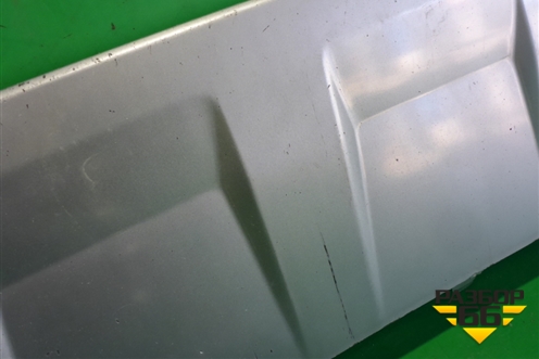 Накладка переднего бампера (4M0807733D) для Audi Q7 c 2015г (Ку 7)