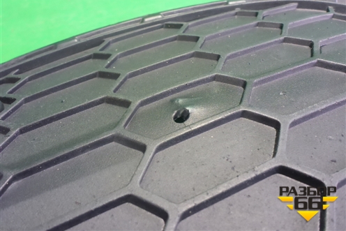 Решетка в передний бампер правая (М-Мерия под парктроник) (51118056856) для BMW X5 F15 с 2013г (Х5 Ф15)