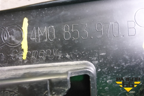 Накладка двери задней правой (4M0853970B) для Audi Q7 c 2015г (Ку 7)