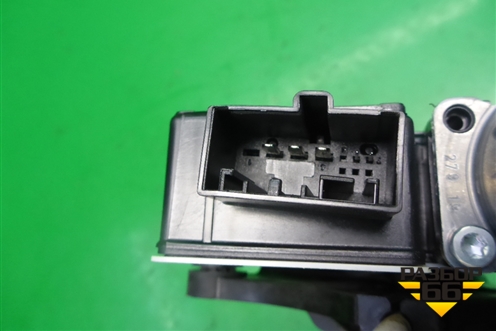 Стеклоподъёмник электрический задний правый (575839462A) для Skoda Karoq с 2017г (Карок)