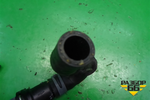 Патрубок системы охлаждения (1.4л DJKA) для Skoda Karoq с 2017г (Карок)