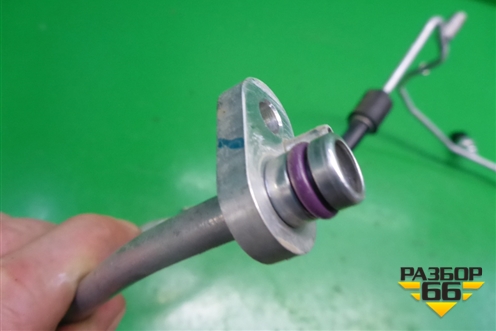 Трубка кондиционера (5Q0820741) для Skoda Karoq с 2017г (Карок)