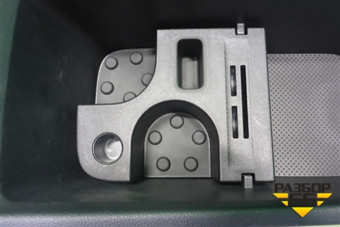 Подлокотник для Skoda Karoq с 2017г (Карок)