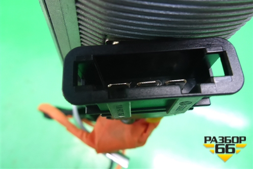 Преобразователь напряжения (5Q0907155H) для Skoda Karoq с 2017г (Карок)