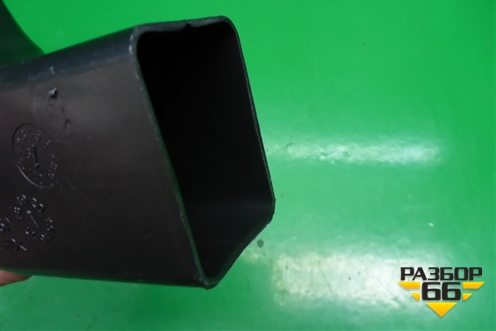 Воздуховод отопителя (565857946) для Skoda Karoq с 2017г (Карок)