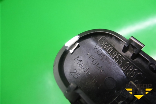 Форсунка омывателя лобового стекла (с подогревом) (5M0955986C) для Skoda Karoq с 2017г (Карок)