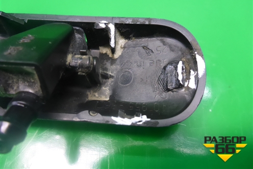 Форсунка омывателя лобового стекла (с подогревом) (5M0955986C) для Skoda Karoq с 2017г (Карок)