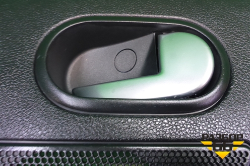 Обшивка двери задней правой под механику (2N11N27406A) для Ford Fusion с 2002г (Фьюжн)