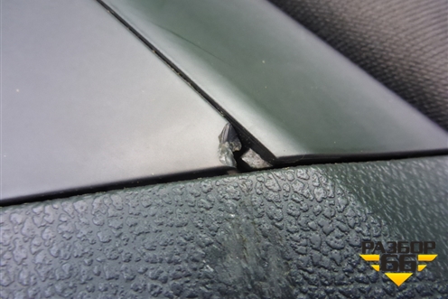 Обшивка двери задней правой под электрику (5N0867212) для Volkswagen Tiguan с 2011-2016г (Тигуан)