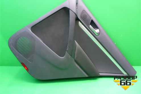 Обшивка двери задней правой под электрику (5N0867212) для Volkswagen Tiguan с 2011-2016г (Тигуан)