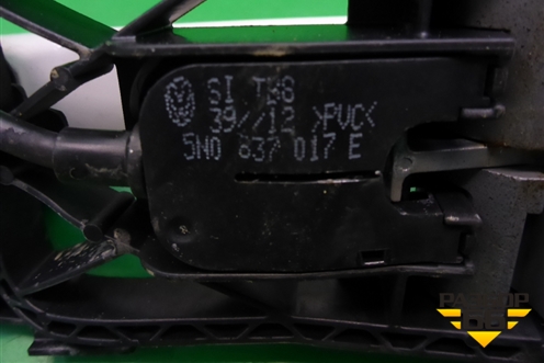 Ручка наружная двери задней левой для Volkswagen Tiguan с 2011-2016г (Тигуан)