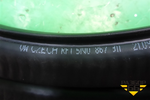 Уплотнитель двери (передней правой на кузов) (5N0867911) для Volkswagen Tiguan с 2011-2016г (Тигуан)