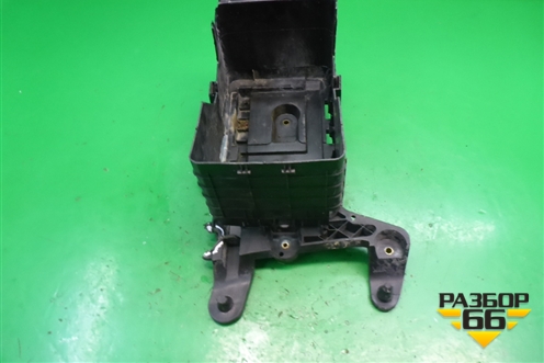 Ящик под аккумулятор (1K0915333) для Volkswagen Tiguan с 2011-2016г (Тигуан)